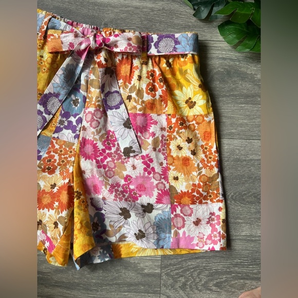 Johnny Was Sherrie 100% Linen Floral Belted Easy Shorts - Floral Multi Size M - Picture 3 of 11